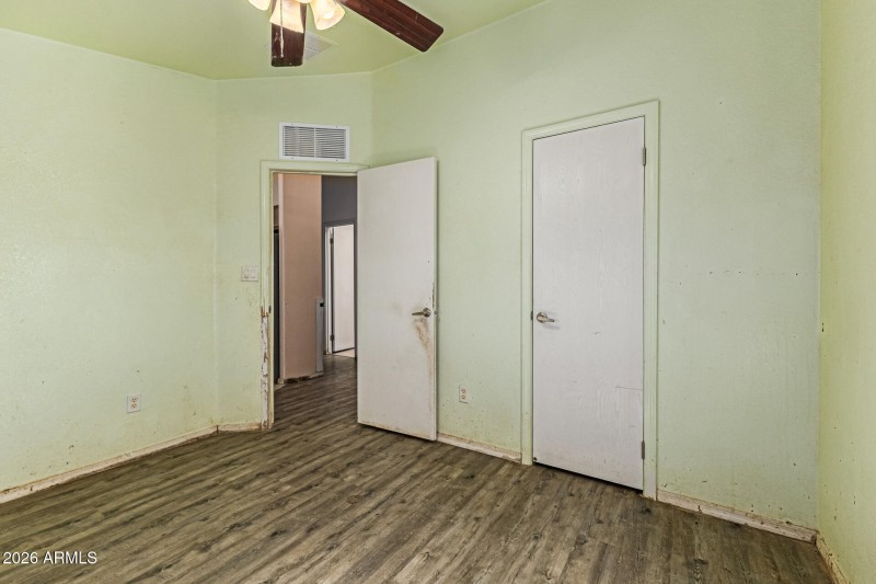 Guest Bedroom 1