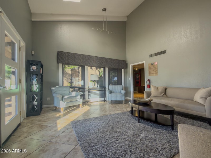 5995 N 78 Meetinmg room_5995