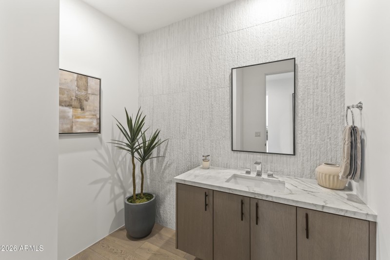 Suite #5 bathroom