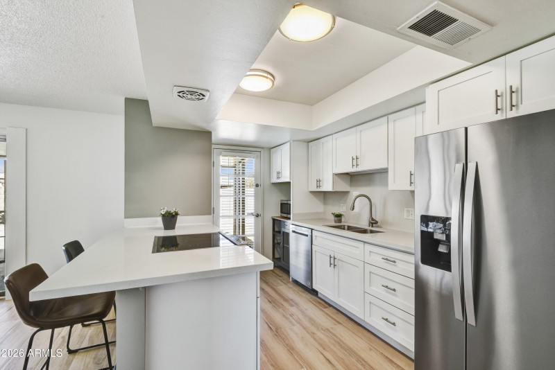 006_Kitchen