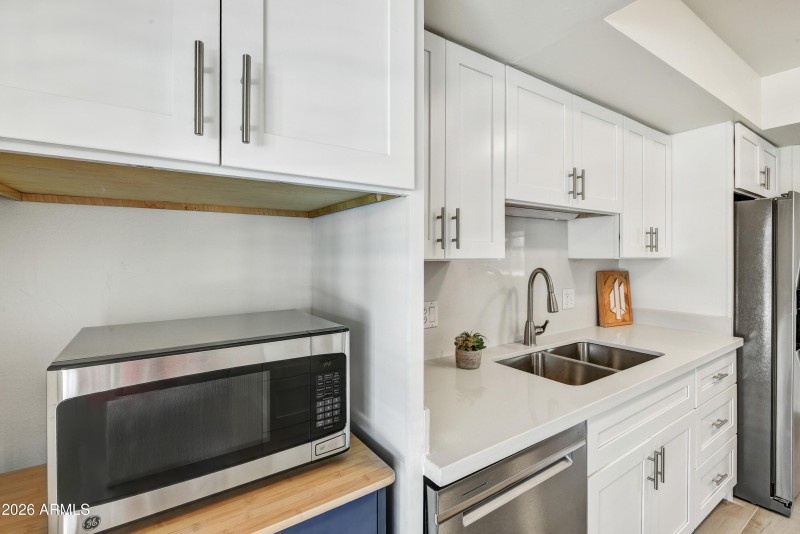 009_Kitchen