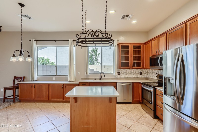 11 Kitchen