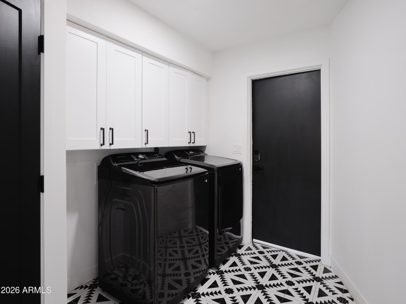 PropertyImageCo_15218N61stSt_WEB_22