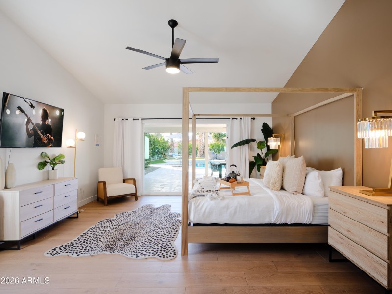 PropertyImageCo_15218N61stSt_WEB_23