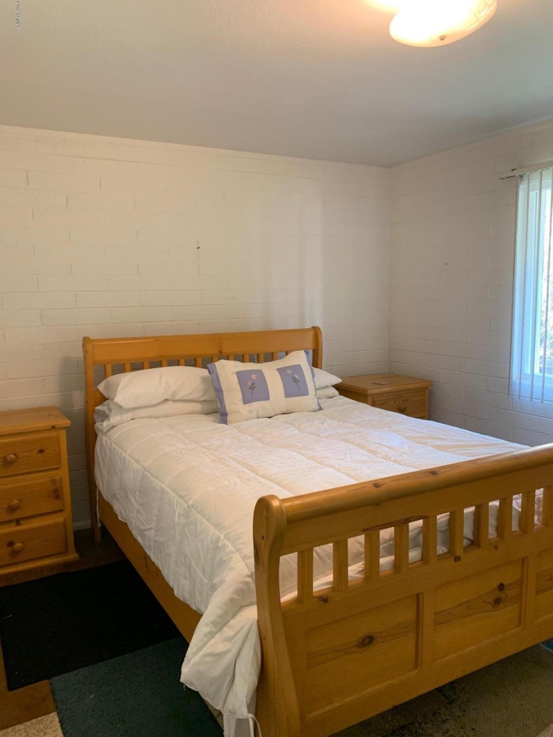 FRONT BEDROOM