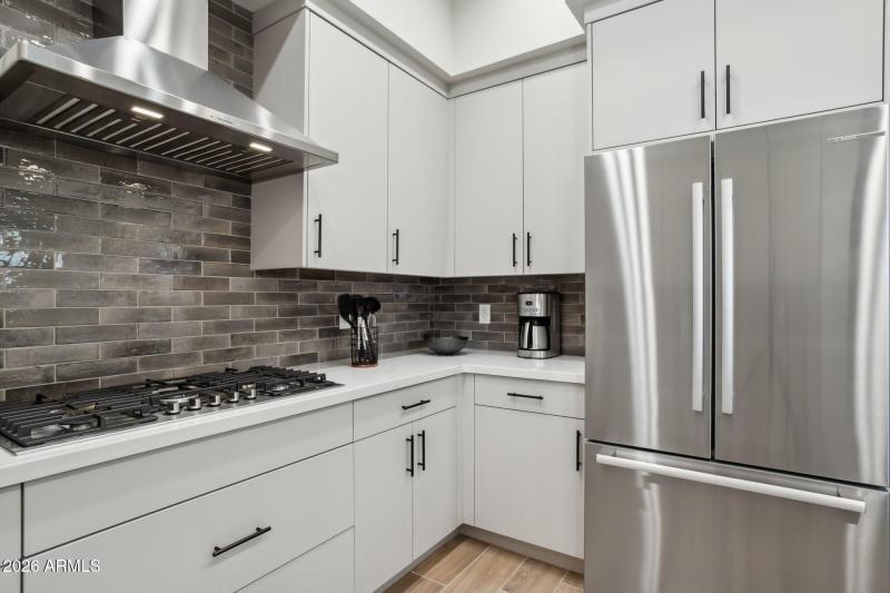 20-web-or-mls-1-easy-st-unit-30