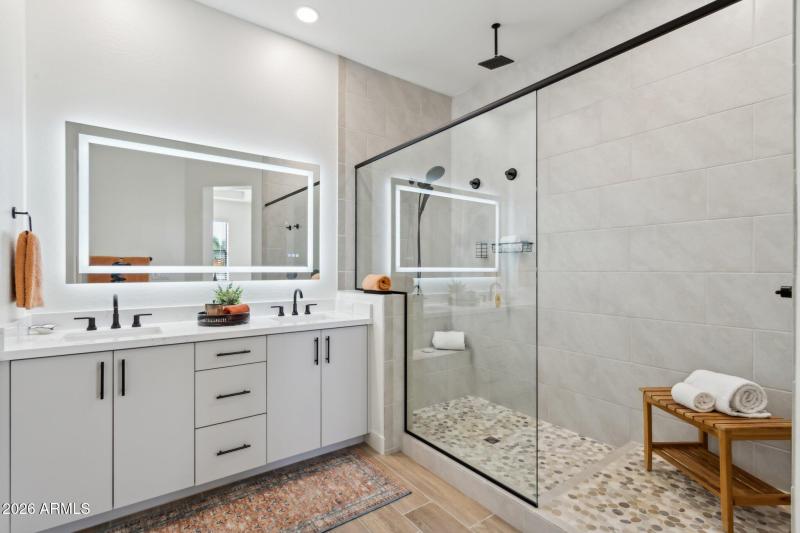27-web-or-mls-1-easy-st-unit-30