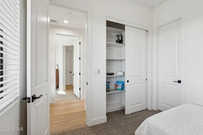 36-web-or-mls-1-easy-st-unit-30