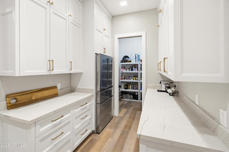 6210 E Keim Dr-76