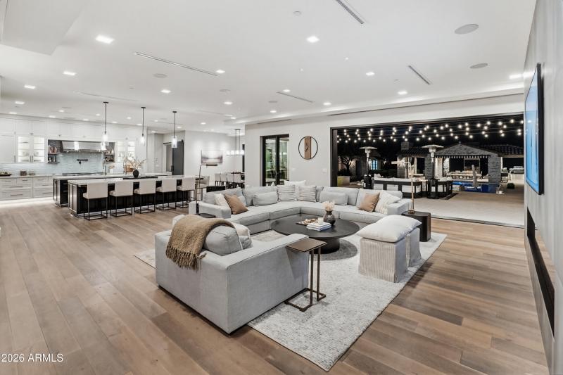 6210 E Keim Dr-117