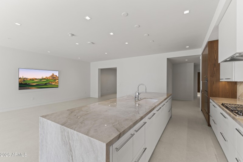 Overview Kitchen