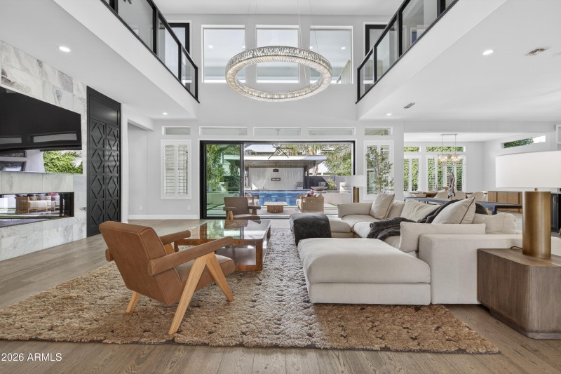 Living area with custom lighting