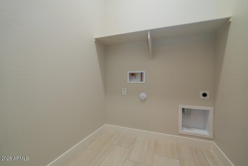 Tri Pointe Waterston Central 65 - Laundr
