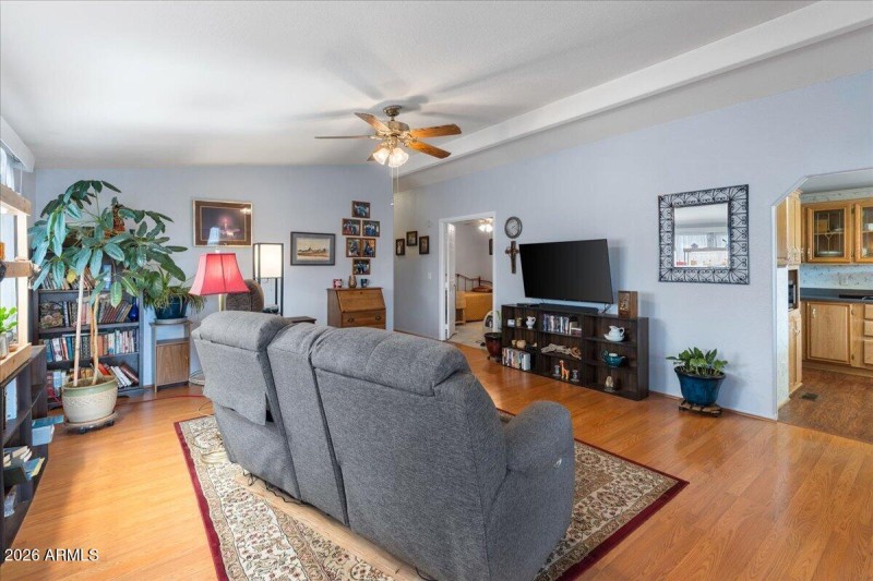 08-Entry to Living Room