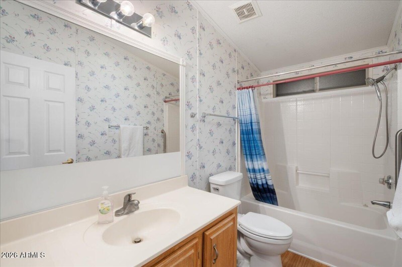 20-Bathroom