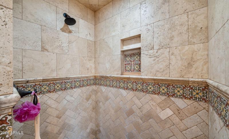 51-web-or-mls-Full Bathroom One3