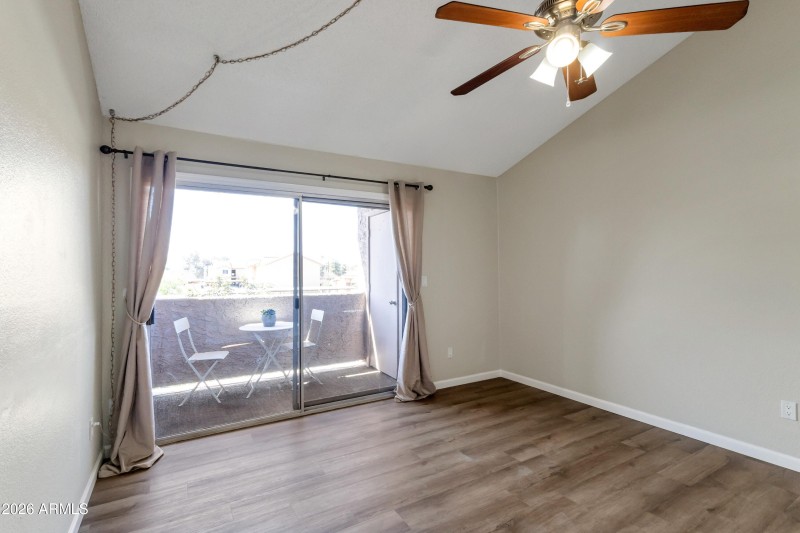 7-livingroom