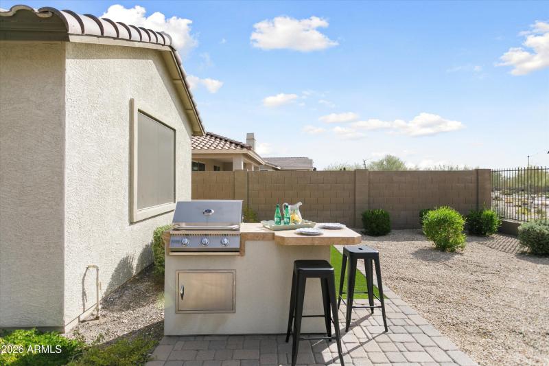 BBQ - Backyard