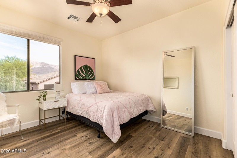 Upstairs Bedroom 1