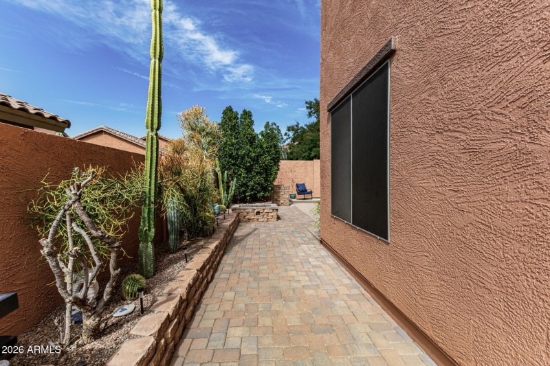 Side Paver Patio