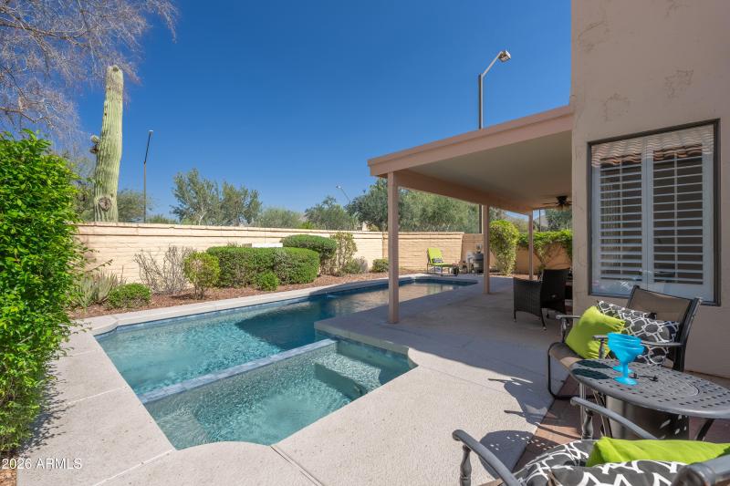 9596 E Windrose Dr - 35