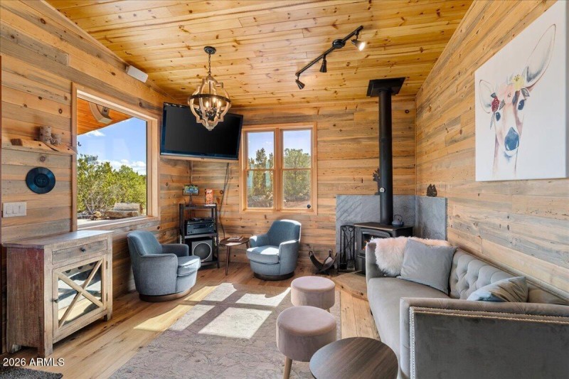 09-Living Room