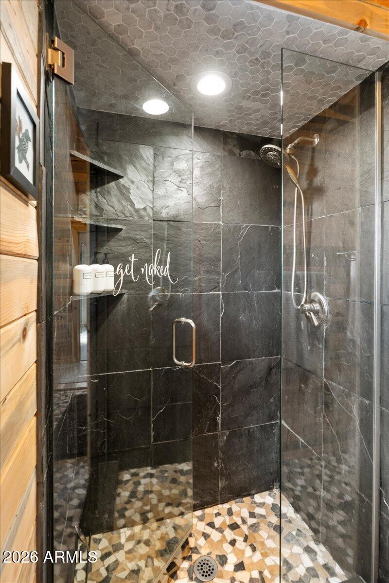 21-Bathroom Shower