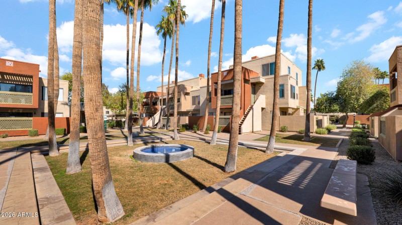 1-web-or-mls-P1243720