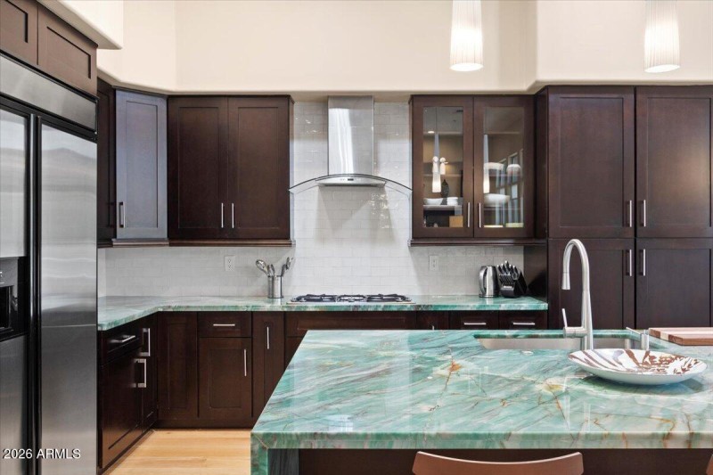 14-Kitchen