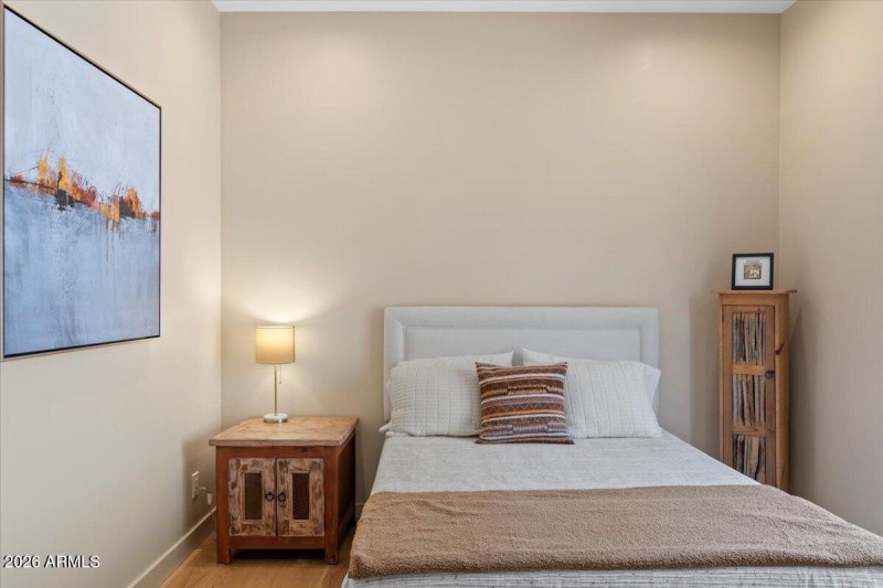 34-Bedroom 3