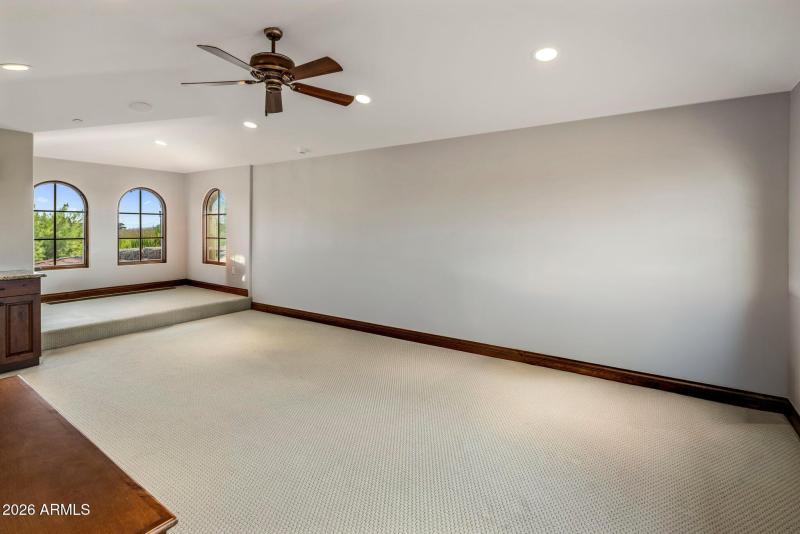 30- Bonus Room
