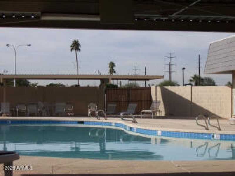 SwimmingPoolSm