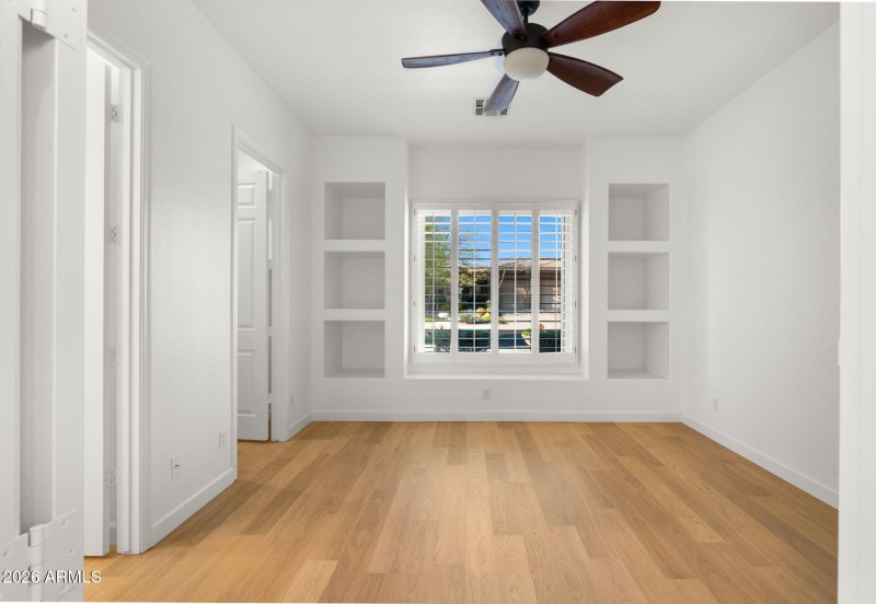 36-web-or-mls-Jack and Jill Bedrooms3