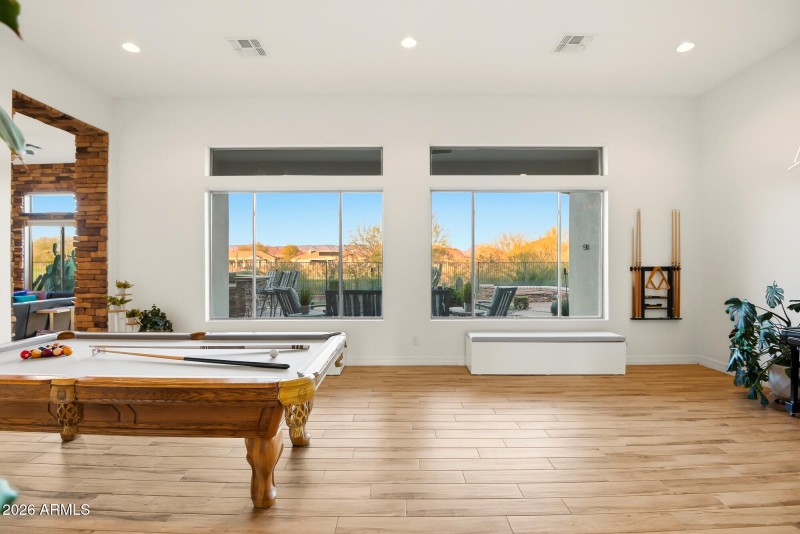 Living/ Dining