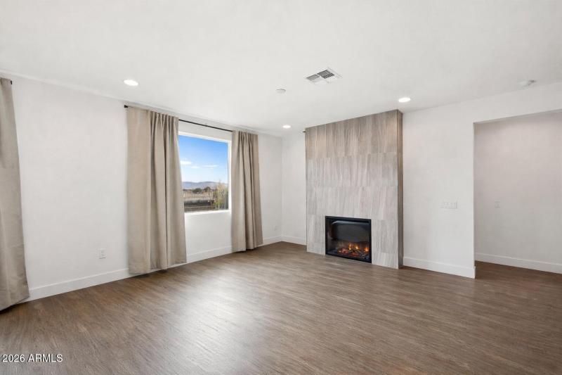 9-Living Room