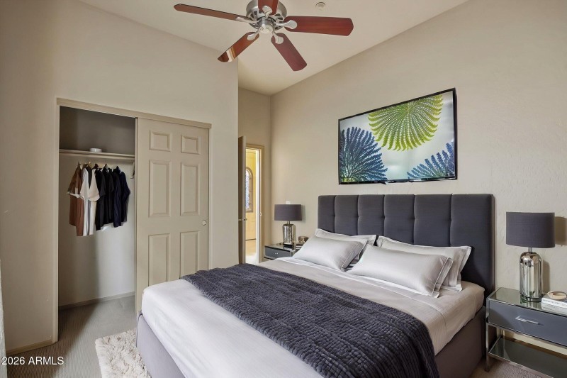 Guest Bedroom #1