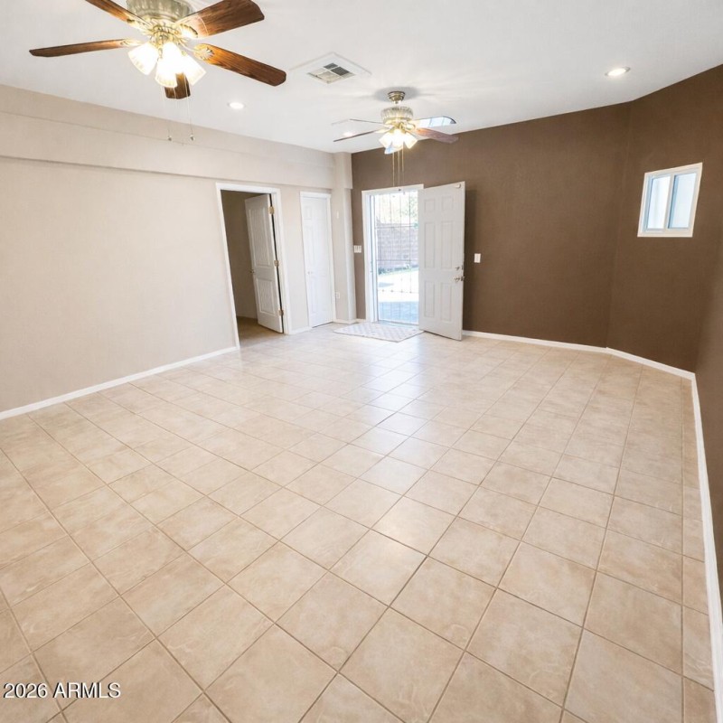 Guest House unfurnished