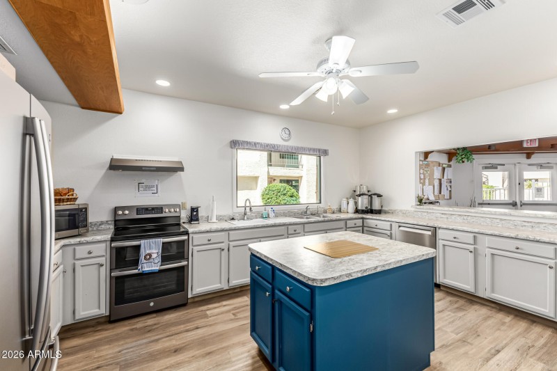 Rec Kitchen