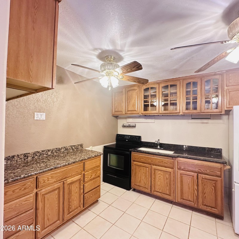 Guest House kitchen