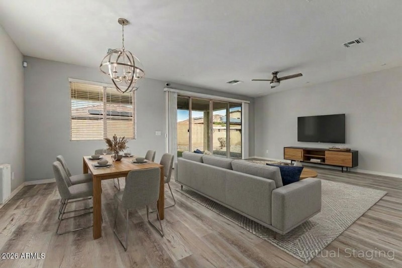 Modern Dining Virtually Staged
