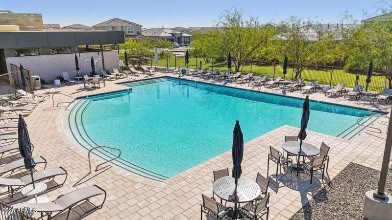 Talinn Community Pool