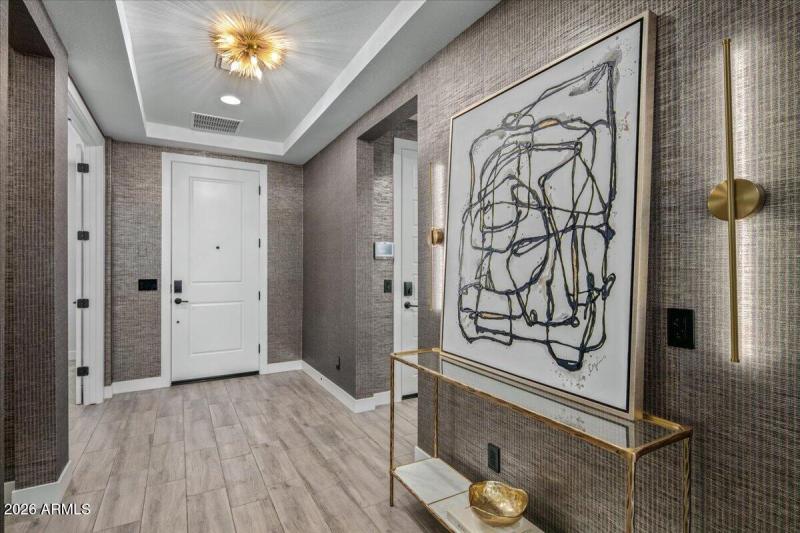 06-Entry ~ Foyer