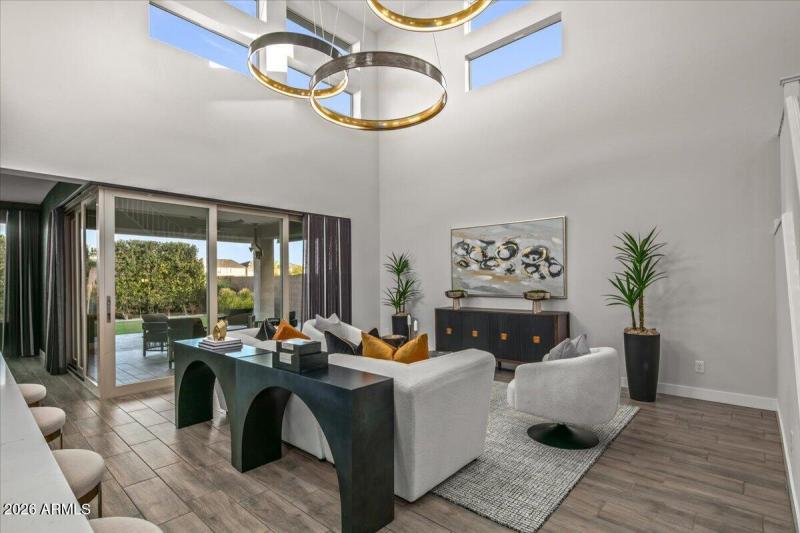 09-Living Room Views