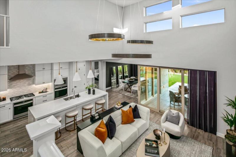 12-Great Room Views
