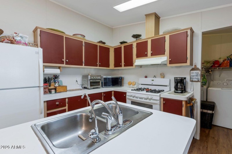 Spacious Kitchen