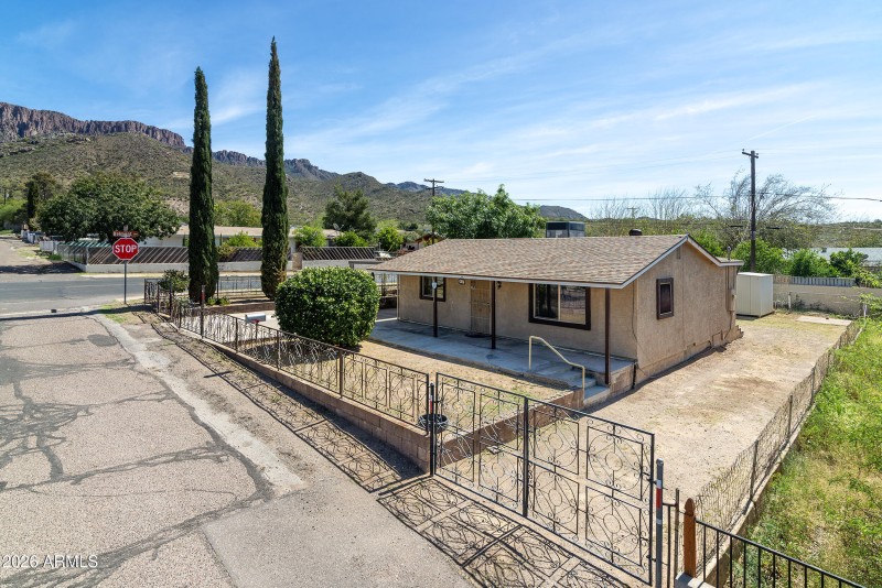 First RV Gate