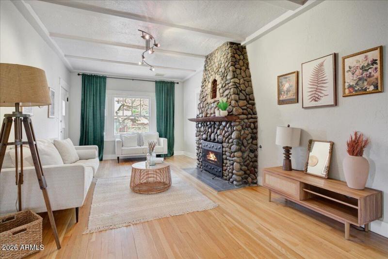 5-Living Room