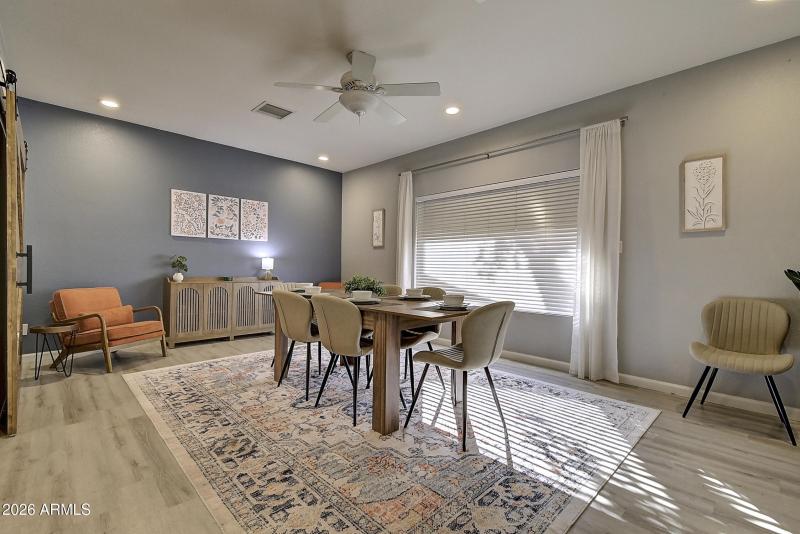 1027 W 19th St (1)