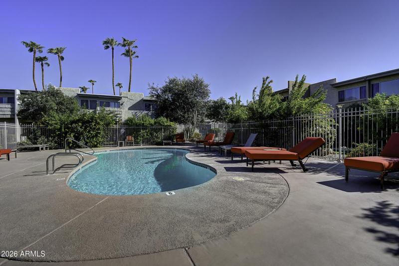 4610 N 68th St Unit 479 (36)