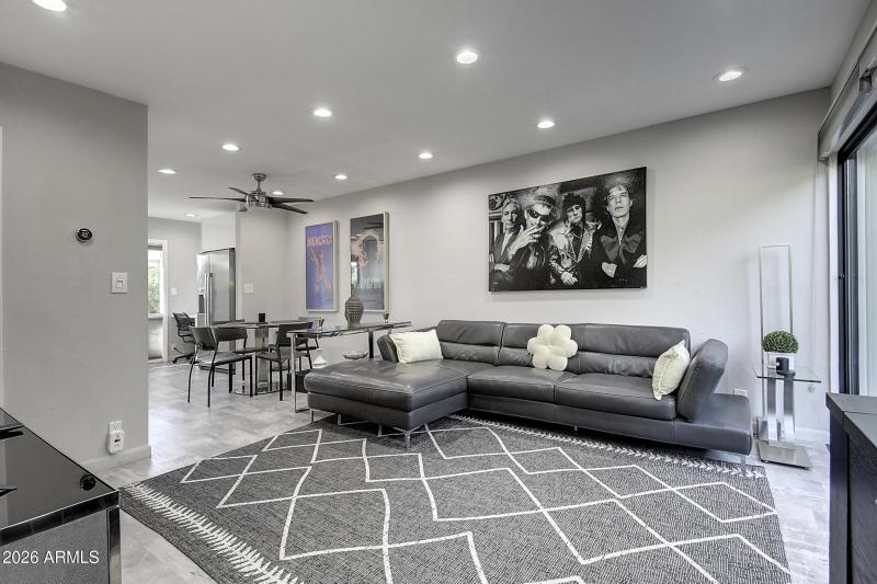 4610 N 68th St Unit 479 (5)
